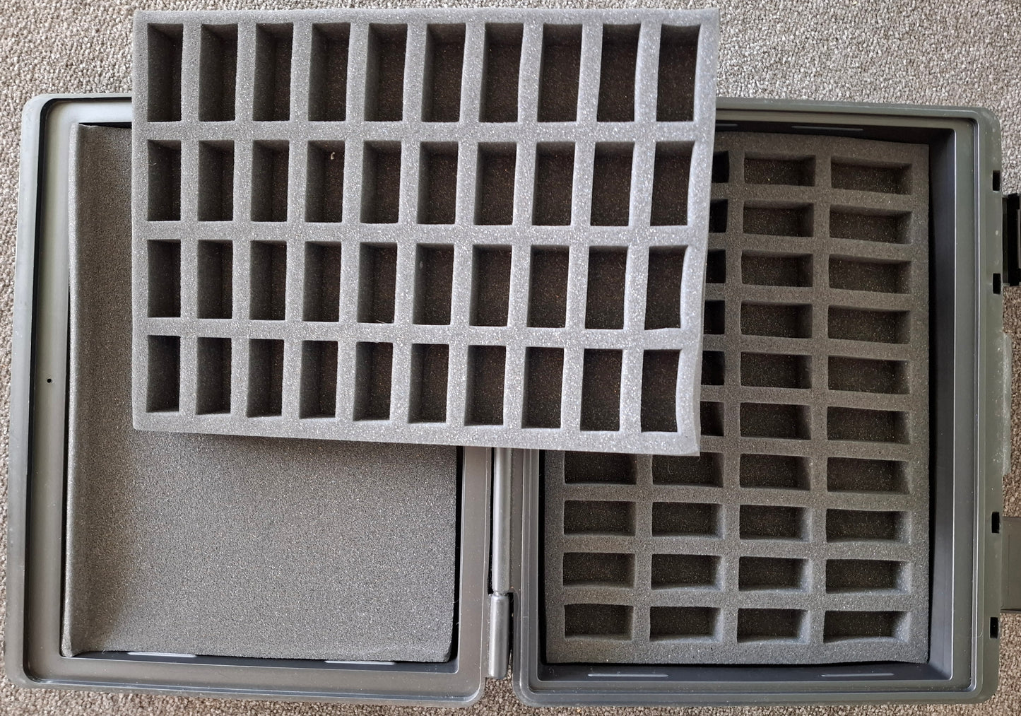 Warhammer Classic Games Workshop 3-Tier Foam Figure Carry Case – 120 slot Miniature Storage
