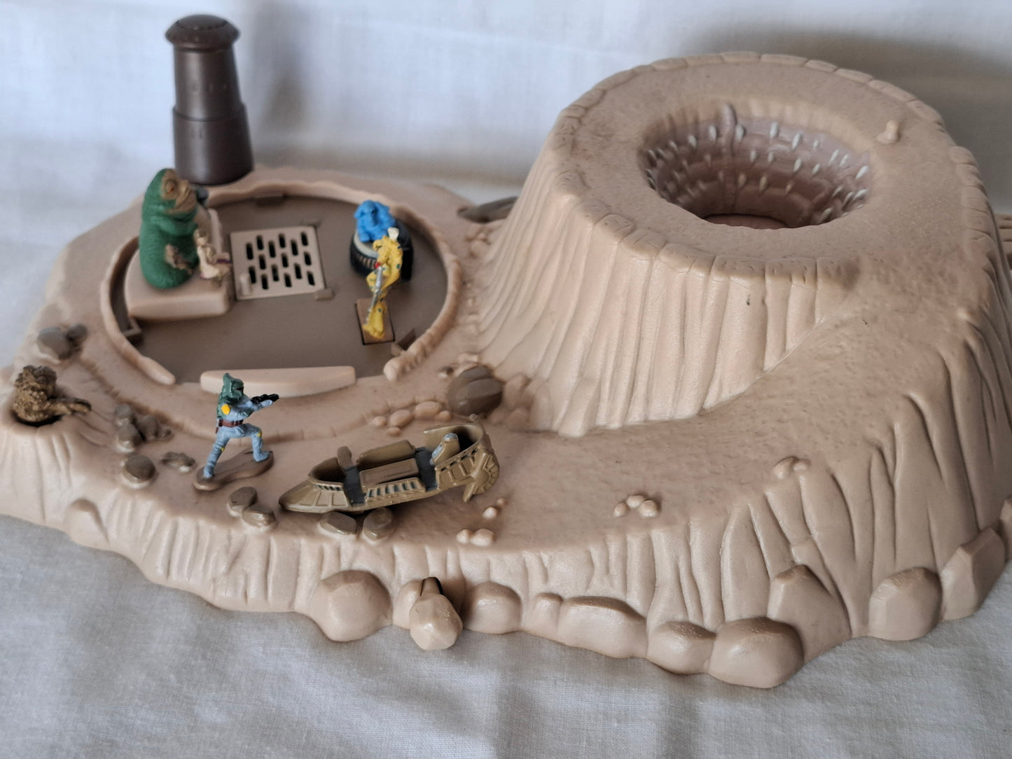 1995 Star Wars Planet Tatooine Sarlacc Pit Micro Machine