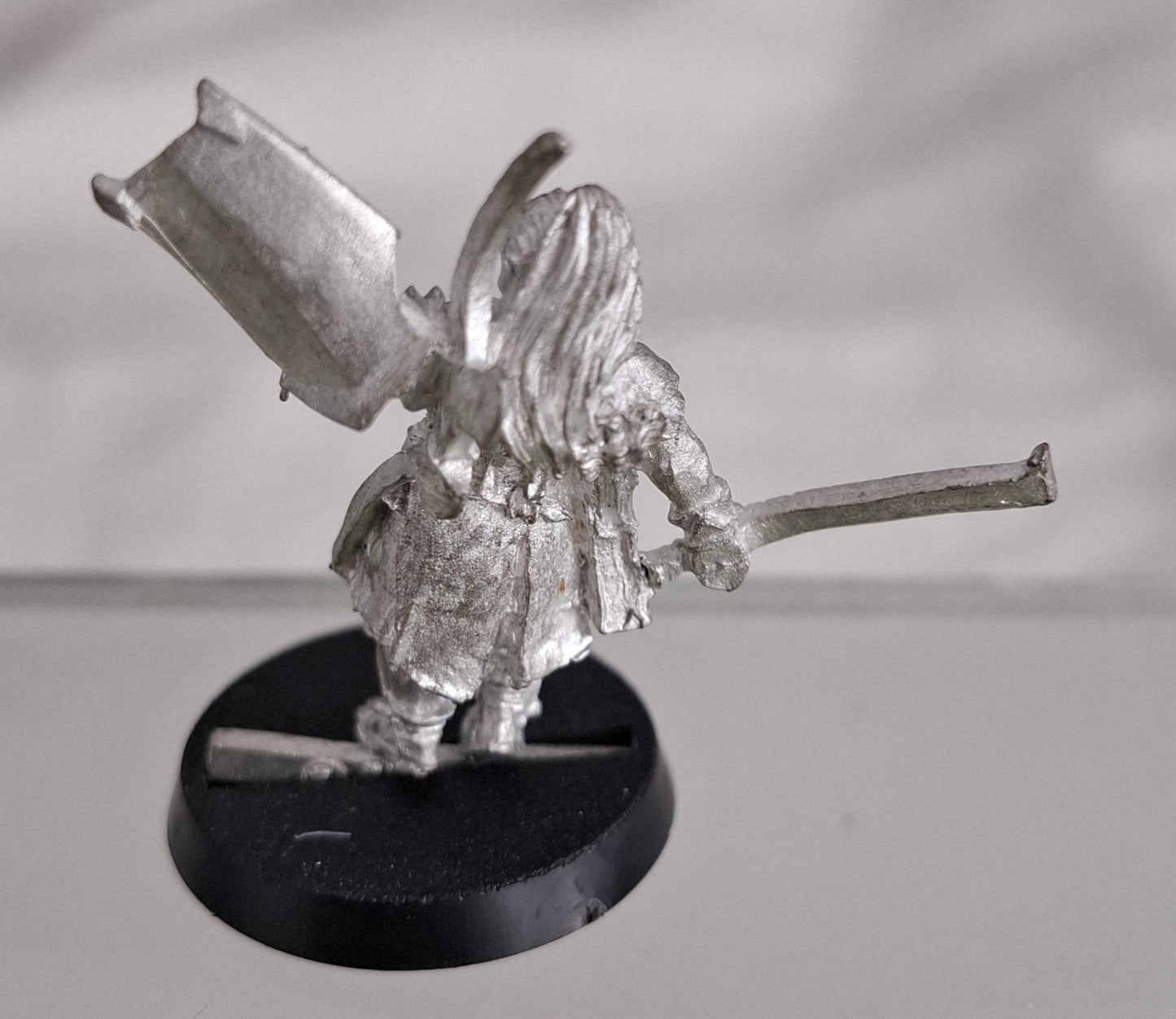 Games Workshop LOTR Lurtz Uruk-hai Captain Metal Miniature – 2001 – Unpainted