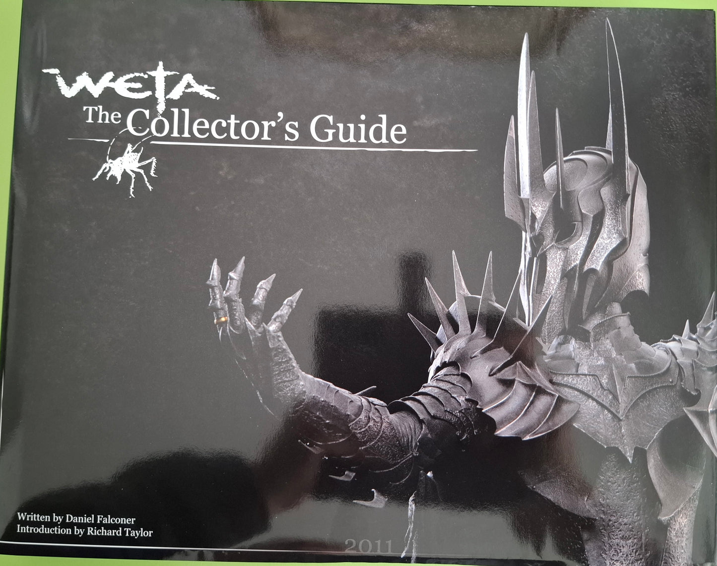 Weta The Collector's Guide 2011 As new