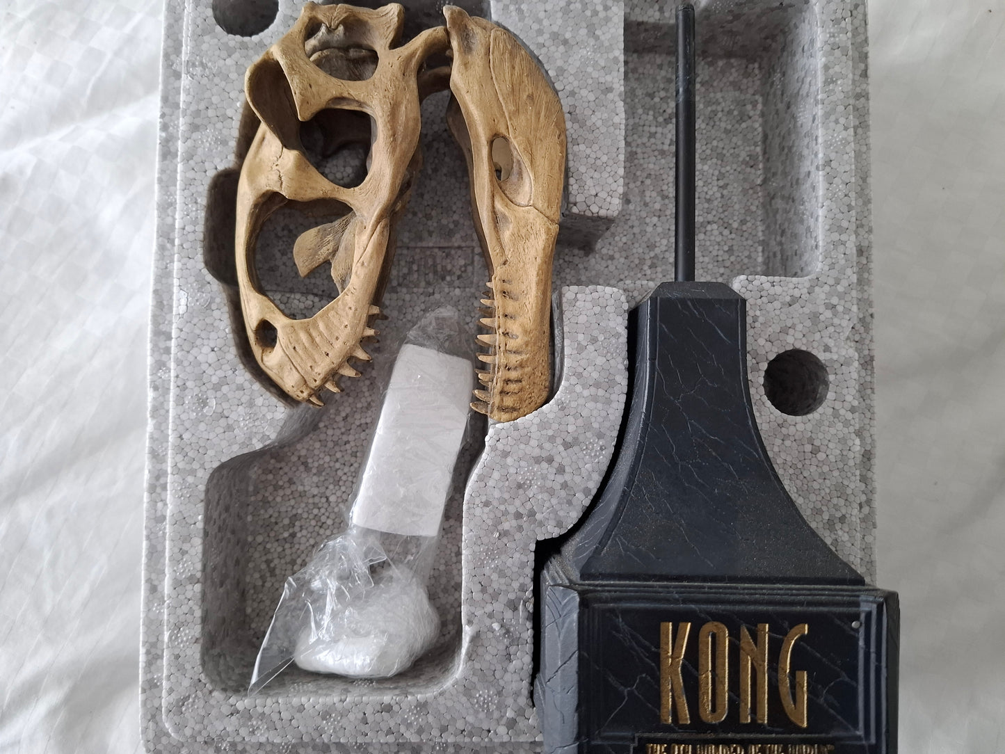 Weta Collectables KONG 8th Wonder of the World Venatosaurus Skull Limited Edition 719/4000