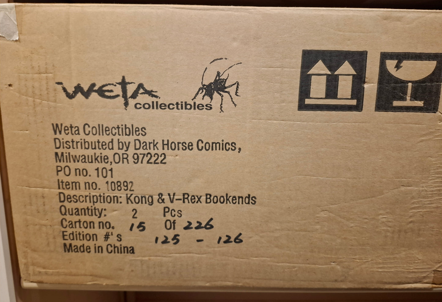 Weta Kong & V-Rex Bookends Limited Edition 0125/2500