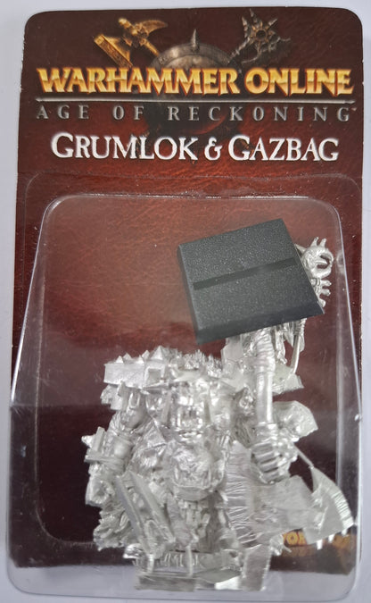 Warhammer Online: Age of Reckoning – Grumlok & Gazbag Figures (2008, Sealed in Original Packaging)