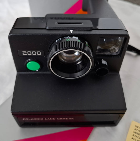 Vintage Polaroid 2000 Land Camera – Boxed with Instructions – 1976